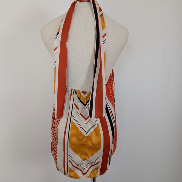 Banana Republic Halter Top Chevron Sleeveless Size Medium - Picture 10 of 10